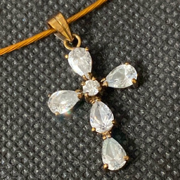 Vintage brass choker with bass rhinestone cross - Picture 4 of 9